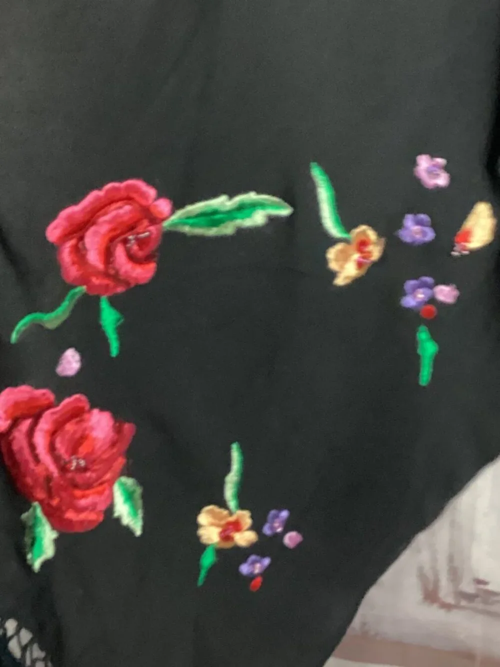 Sue Wong Scarf Black Silk Shawl Cover Up Wrap Embroidered Rose Fringe NWT